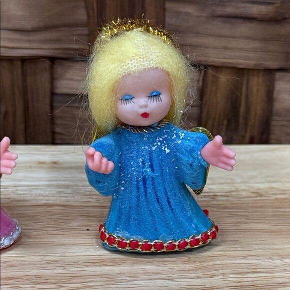 Vintage Set of Three Angel Figurines Christmas Ornaments - Picture 2 of 3